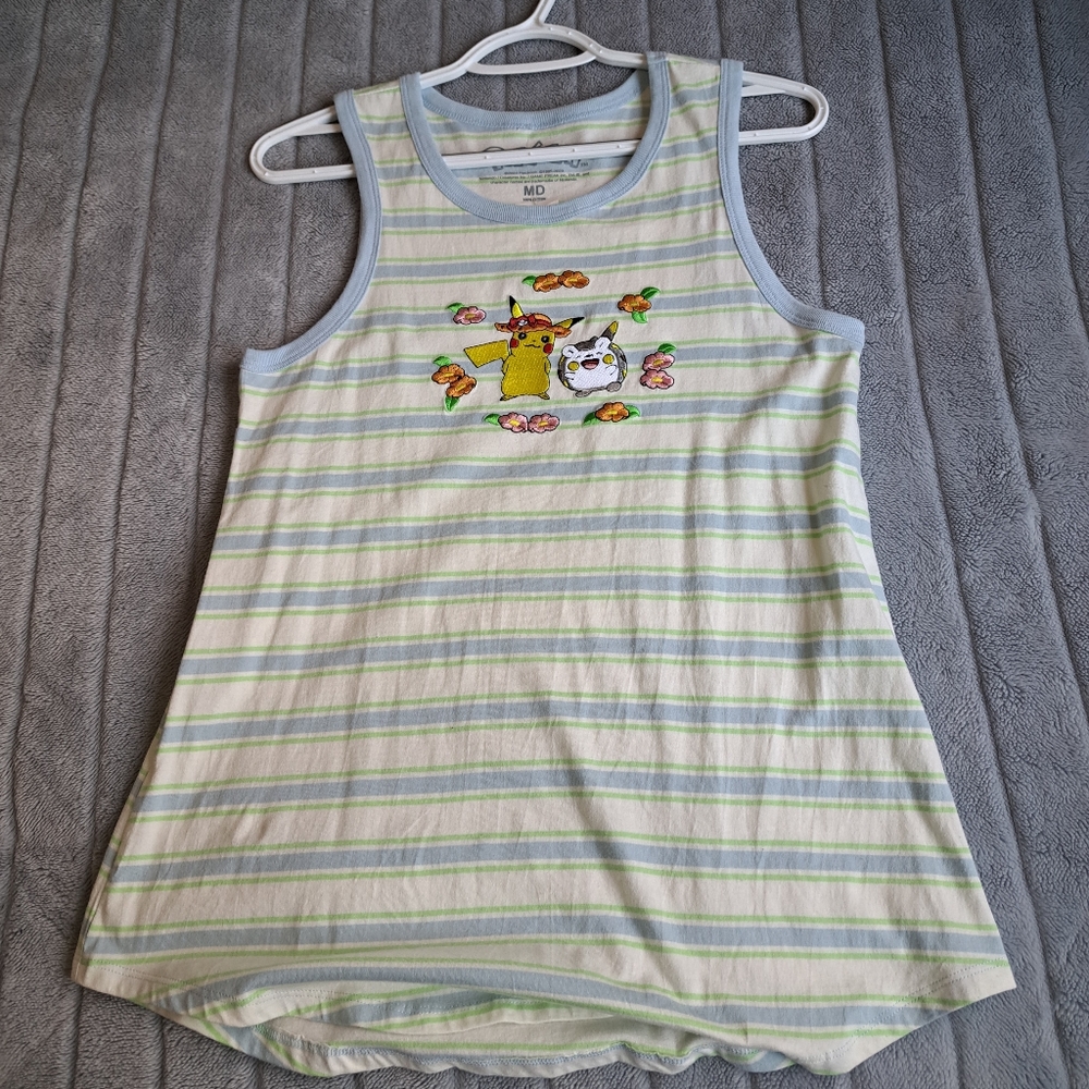 Boxlunch Pokémon Embroidered Tank Top (M)